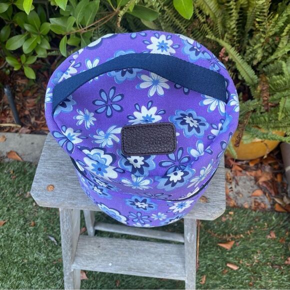 Lot of 25 Young Living Essential Oils & Abrazo Designs Diffuser Carrying Case - Picture 7 of 10